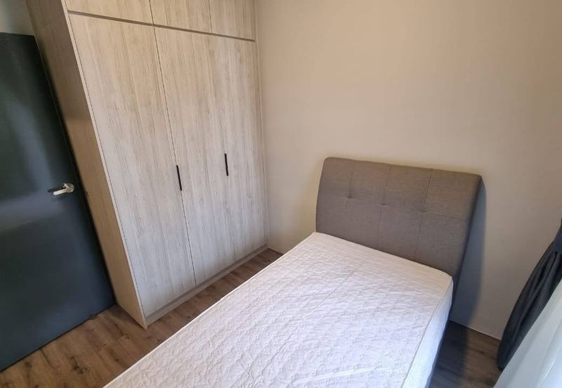 Henna Residence @ The Quartz