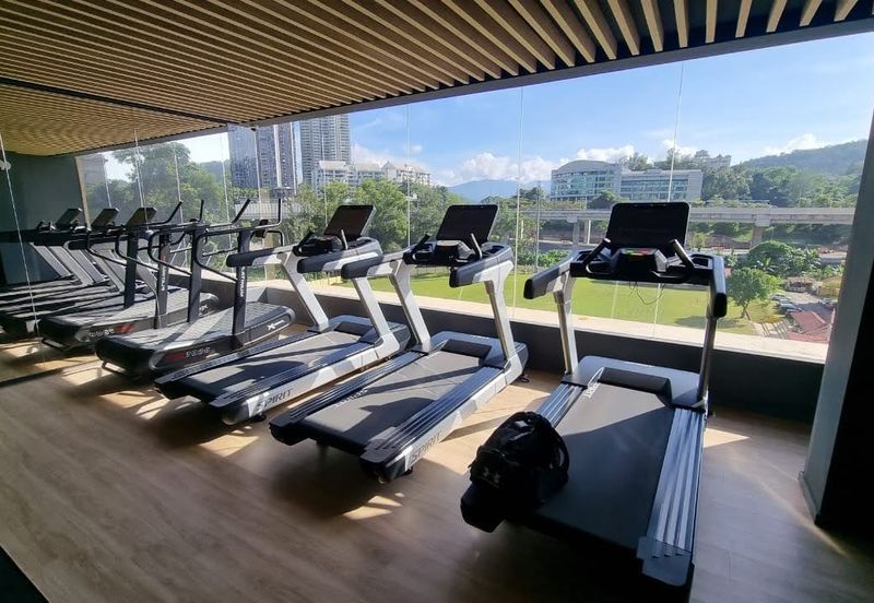 Henna Residence @ The Quartz