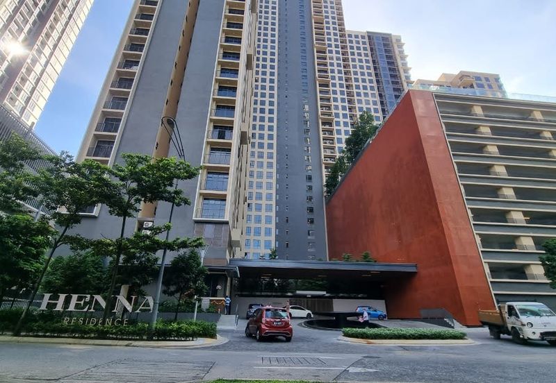 Henna Residence @ The Quartz