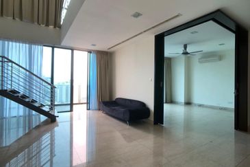 11 Mont Kiara Condominium Penthouse