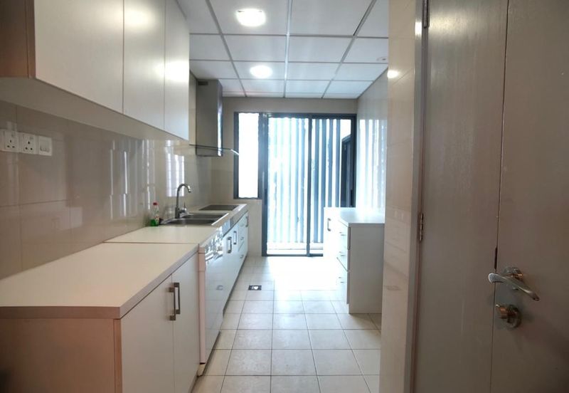 11 Mont Kiara Condominium Penthouse