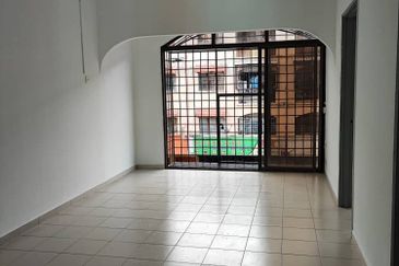 Pandan Jaya Shop Apartment For Sale near LRT