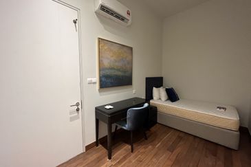 Pavilion Embassy Residence