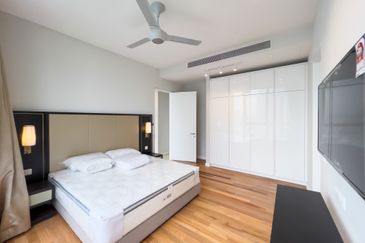 Pavilion Ceylon Hill