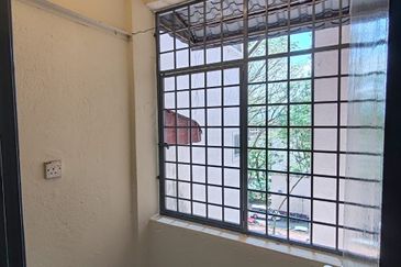 Apartment Indah, Damansara Damai