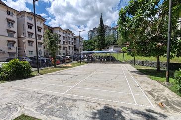 Apartment Indah, Damansara Damai