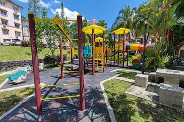 Apartment Indah, Damansara Damai