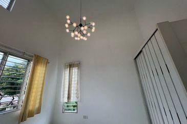 Kampung Sungai Kayu Ara