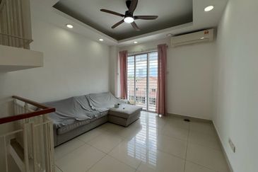 Kampung Sungai Kayu Ara