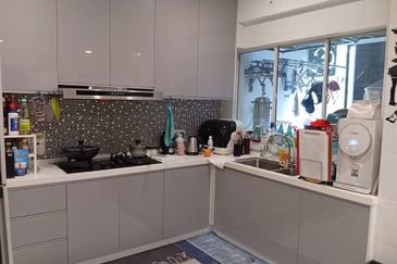 Bungaraya Kondominium, Saujana Subang