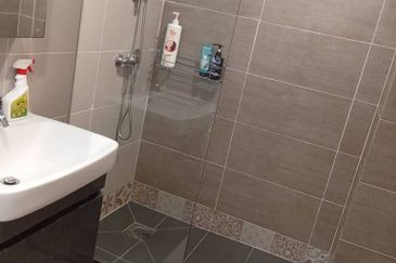 Bungaraya Kondominium, Saujana Subang