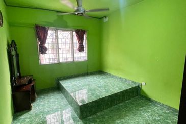 Sri Intan 2 For Sales At Taman Bamboo Jalan Kuching, Jalan Ipoh