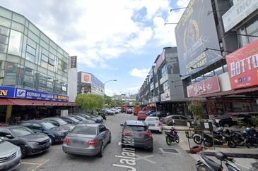 The Trillium @Lake Fields