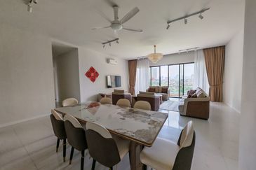 Mayfair Residences @ Pavilion Embassy