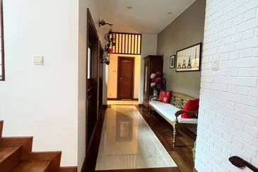 RESORT STYLE LIVING BUNGALOW FOR SALE @ SERI PETALING, KUALA LUMPUR