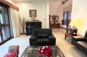 RESORT STYLE LIVING BUNGALOW FOR SALE @ SERI PETALING, KUALA LUMPUR