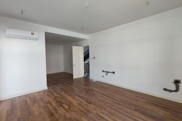 Broadleaf Residences, Hometree