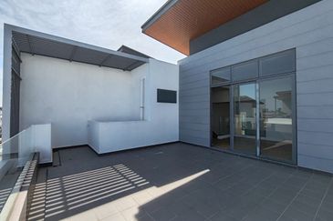 Broadleaf Residences, Hometree