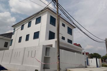 Jalan Tiara Titiwangsa