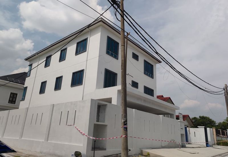 Jalan Tiara Titiwangsa