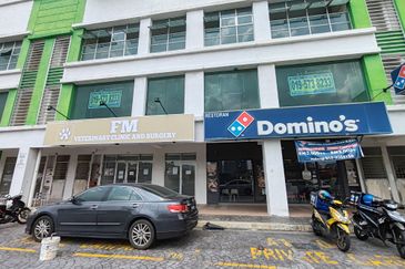 Parklane OUG Service Apartment