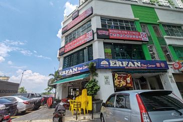 Parklane OUG Service Apartment