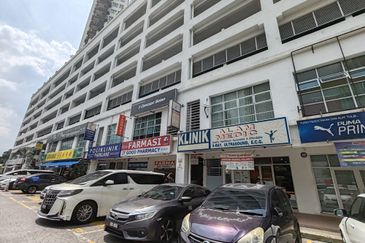 Parklane OUG Service Apartment