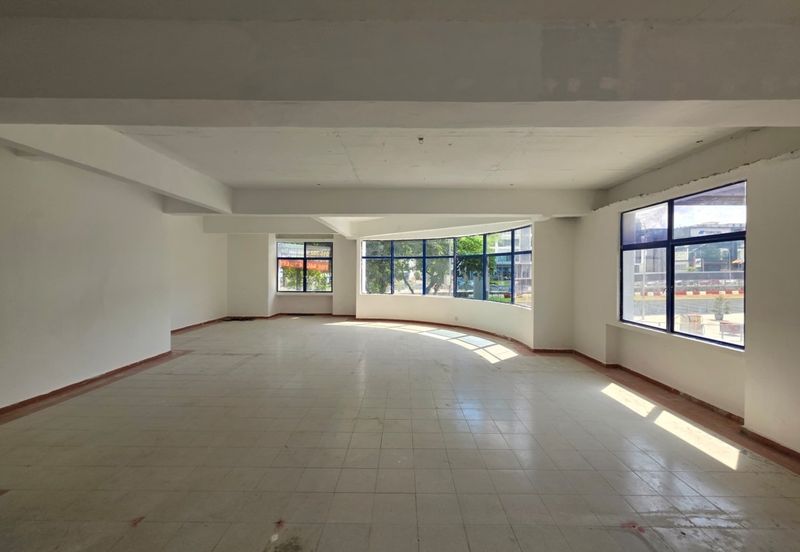 HiCom-Glenmarie Industrial Park