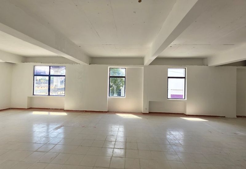 HiCom-Glenmarie Industrial Park