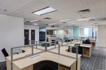 Menara HLX (formerly Menara HLA)