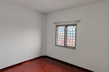 Mutiara Condominium, Taman Bukit Indah