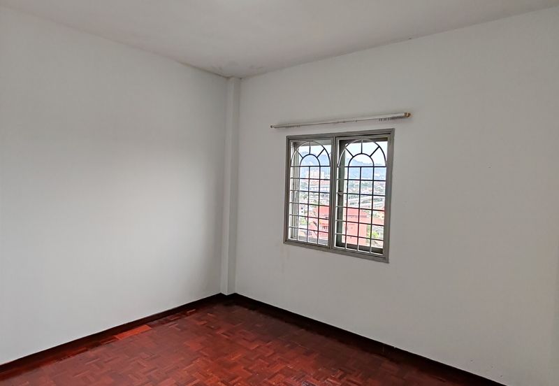 Mutiara Condominium, Taman Bukit Indah