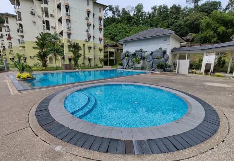 Mutiara Condominium, Taman Bukit Indah