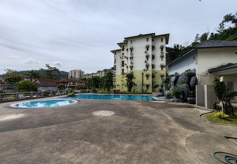 Mutiara Condominium, Taman Bukit Indah