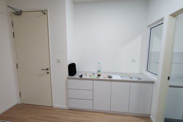 Tuan 2egacy (Tuan Residency 2)