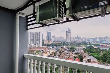 Tuan 2egacy (Tuan Residency 2)