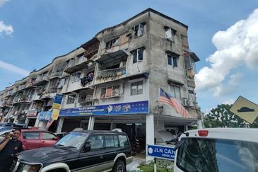 Cahaya Apartment at Taman Cahaya Ampang For Sale with Tenancy ROI 6%