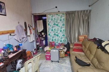 Cahaya Apartment at Taman Cahaya Ampang For Sale with Tenancy ROI 6%