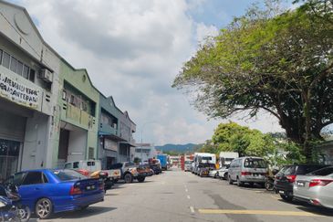 Taman Industri Bolton