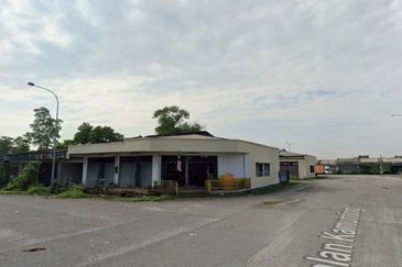 Rawang Bukit Sentosa 2 Corner Terrace Factory For Rent