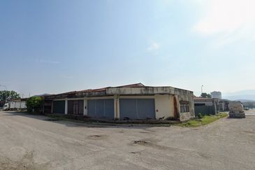 Rawang Bukit Sentosa 2 Corner Terrace Factory For Rent