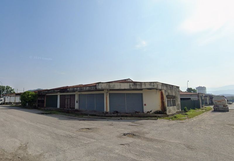 Rawang Bukit Sentosa 2 Corner Terrace Factory For Rent