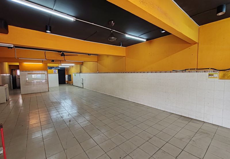 Bukit Sentosa Jalan Bunga Kertas Shop For Rent