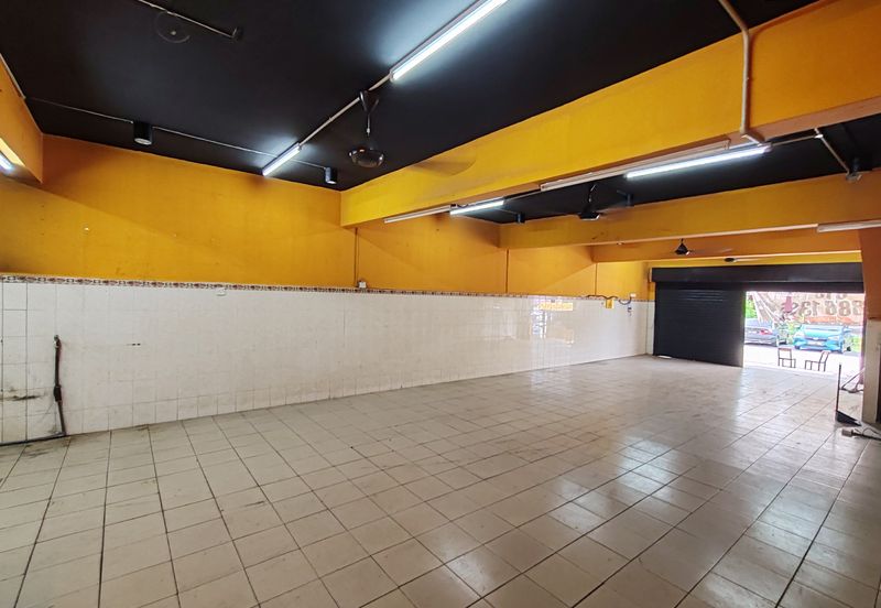 Bukit Sentosa Jalan Bunga Kertas Shop For Rent