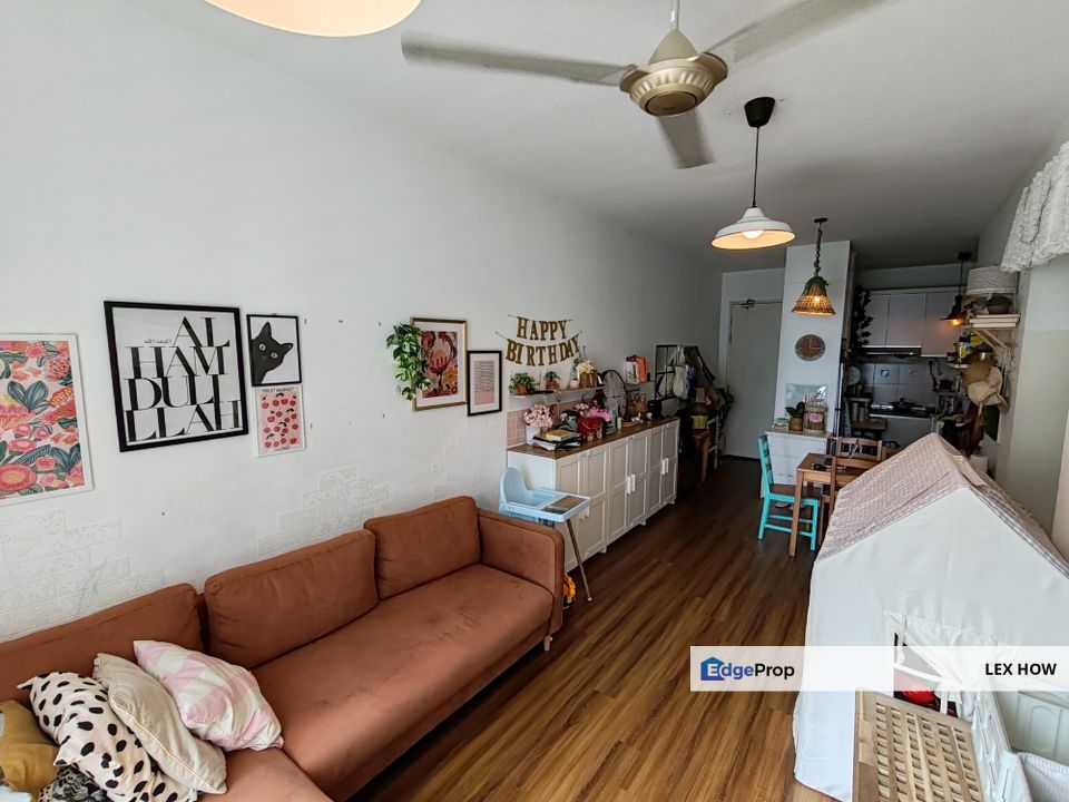 One Maxim Sentul Tastefully Renovated Unit For Sale below MV, Kuala Lumpur, Sentul