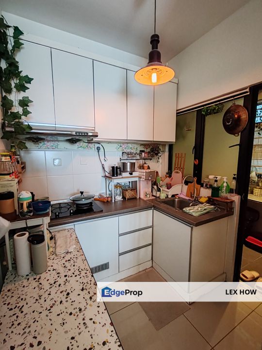 One Maxim Sentul Tastefully Renovated Unit For Sale below MV, Kuala Lumpur, Sentul