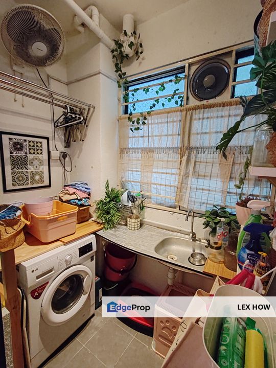 One Maxim Sentul Tastefully Renovated Unit For Sale below MV, Kuala Lumpur, Sentul