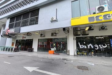 Majestic Maxim Ground Retail Shop For Sale with Tenancy ROI 4.5%