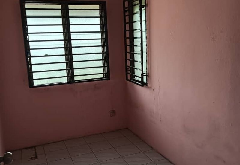 Apartment Lestari