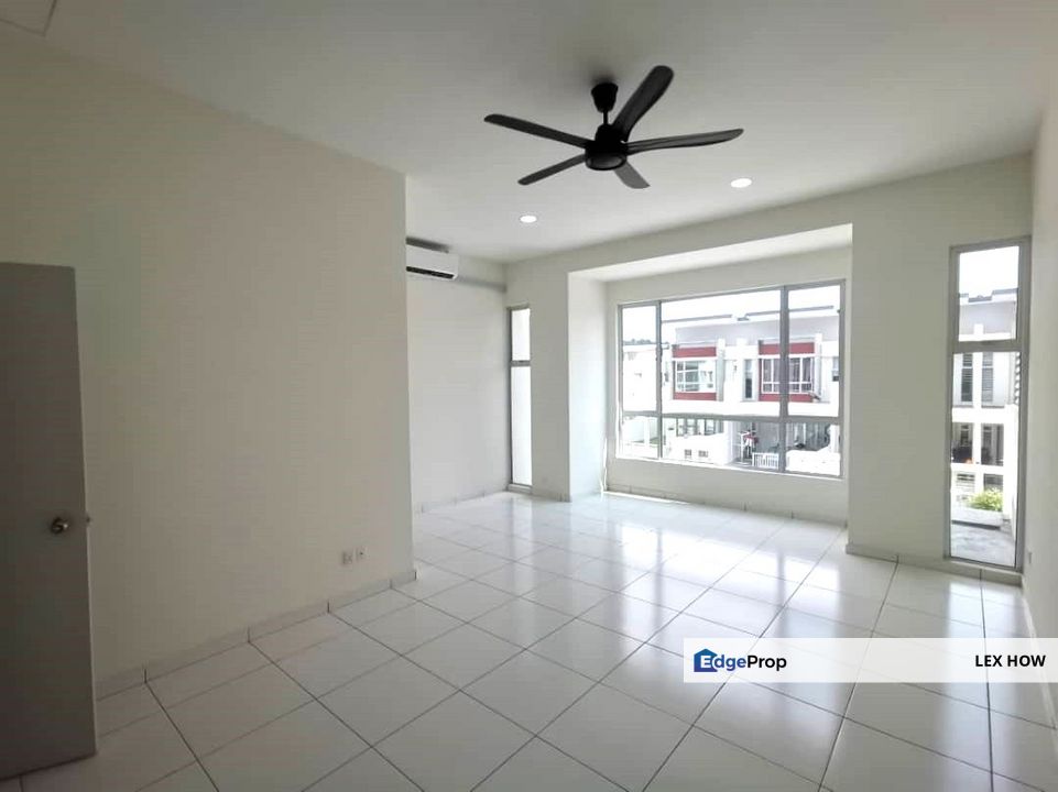 Double Storey Terrace House For Sale at Acacia Park at Bandar Tasik Puteri Rawang, Selangor, Rawang